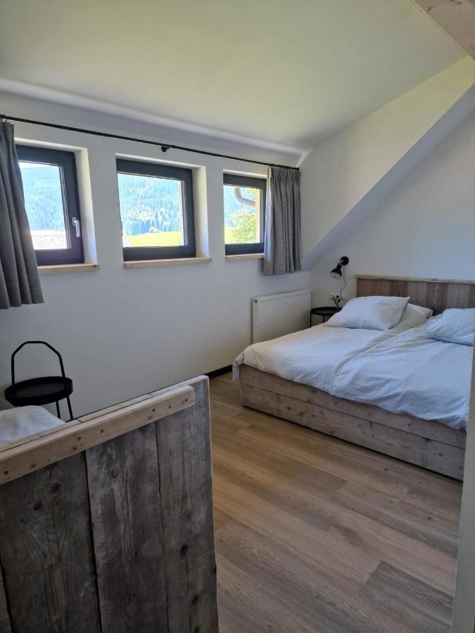 Nest Lodge Вайсбриах Экстерьер фото