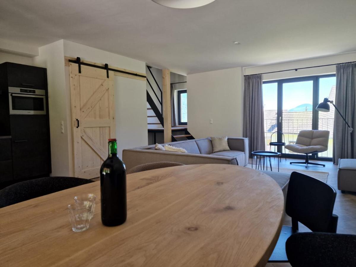 Nest Lodge Вайсбриах Экстерьер фото